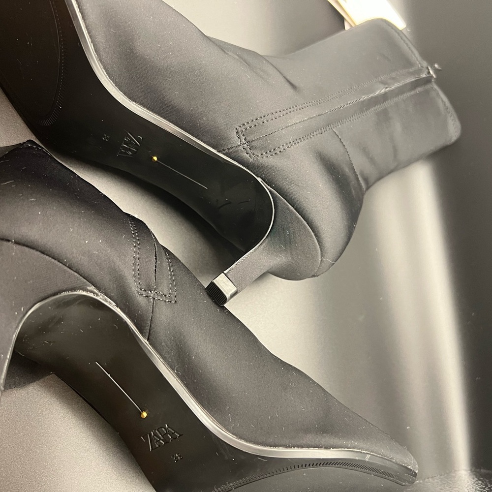 Zara Black Heeled Boots - Picture 3 of 5